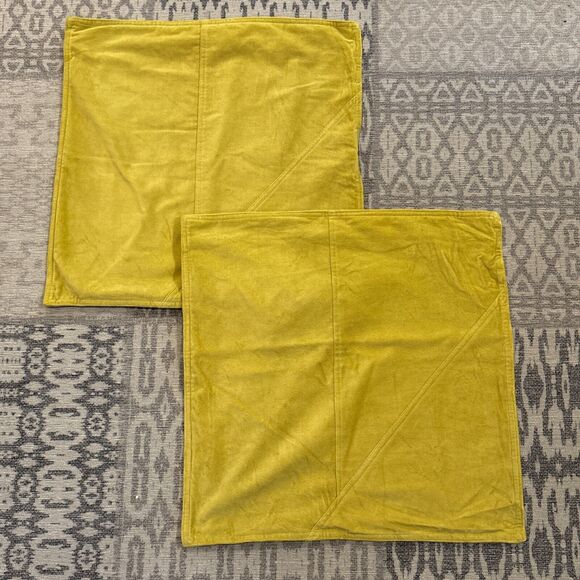 Lot 2 NEW West Elm Washed Cotton Velvet Pillow Cover 18”x18” Dark Horseradish - Picture 1 of 10